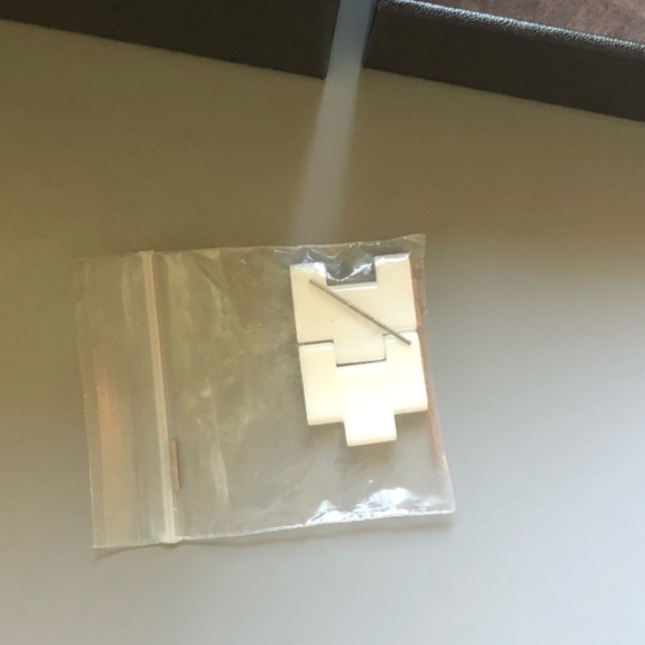 Ceramic Michael Kors Watch - Picture 5 of 7